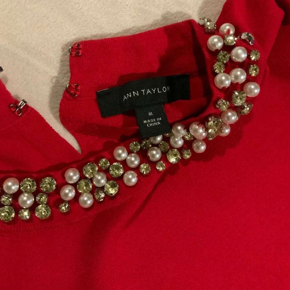 Ann Taylor Red M Sweater Pearl Rhinestone Neckline Holiday Party Date